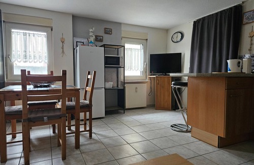 Ober-Morlen Apartment | Studio OM2 = Angela - Haus OM für 1-16 Personen, 23km bis Ffm-nord