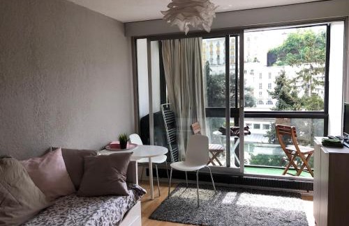 Chamalieres Apartment | Studio opposite Thermes and Casino