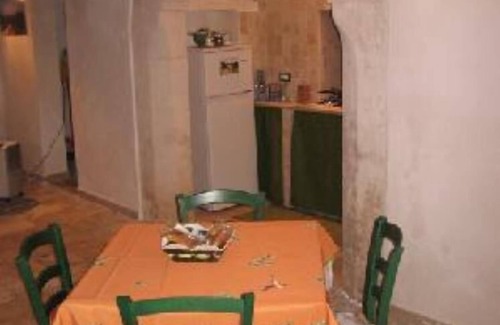 Ostuni House | Studio - OSTUNIHouse with character