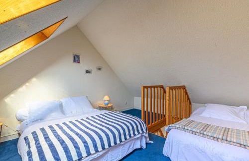 Saint-Philibert Apartment | Studio Phare de Kernevest-1 by Interhome