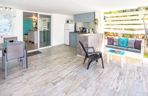 Cul de Sac Apartment | 💖STUDIO PINEL kayak include to go to pinel island