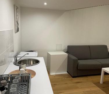 14th Arrondissement Apartment | Studio Porte de Gentilly