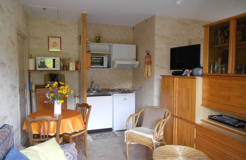 Millau Apartment | Studio Près des Quais du Tarn à Millau à 5 mn Centre Ville