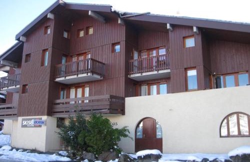 Montchavin Apartment | Studio rénové, proche télécabine, rez-de-chaussée, pour 4/5 personnes - FR-1-181-2539