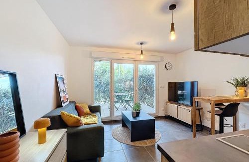 Le Mourillon Apartment | Studio residence avec piscine