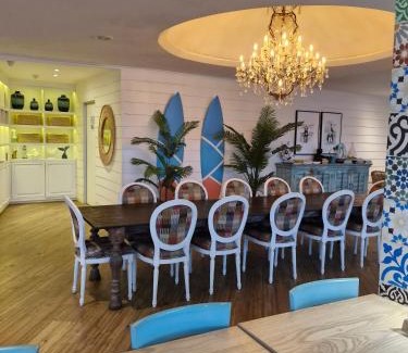 Umhlanga Apartment | Studio Resort Apartment - Sleeps 2 - Beachside