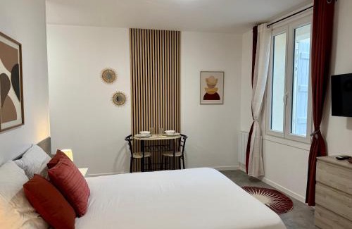 Meaux Apartment | Studio Rosa - Disney - Meaux City Center - Paris