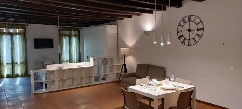 Vicenza Apartment | Studio Rosa