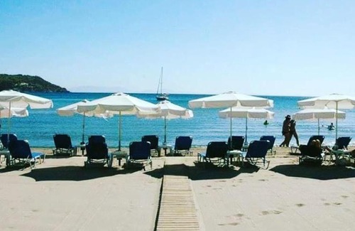 Agia Marina Apartment | Studio saronis