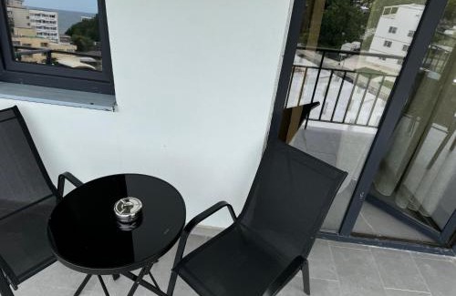 Saturn Apartment | Studio Saturn II