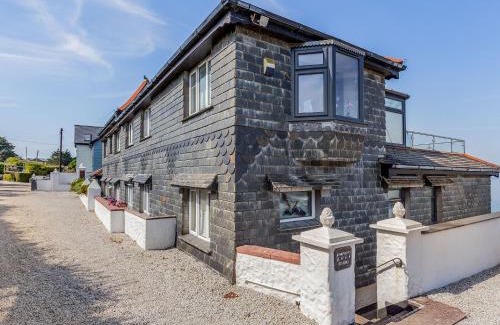 Carbis Bay House | Studio Sea Urchin