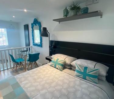 Westbury on Trym Apartment | Studio Tavros