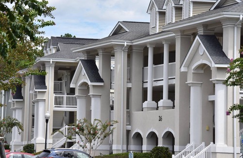 Calabash Apartment | Studio unit at Brunswick Plantation Resort and Golf Villas in the Heart of NC Seafood Country(104L)