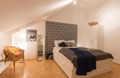 Favoriten Apartment | Studio Vienna Central Station