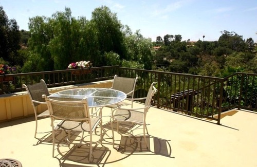 Santa Barbara Apartment | Studio w/Views & Separate Entrance