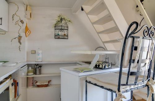 Port Grimaud Apartment | Studio With Balcony Overlooking The Port