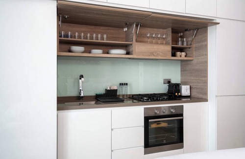 Dubai Marina Apartment | Studio With Best View Of Dubai