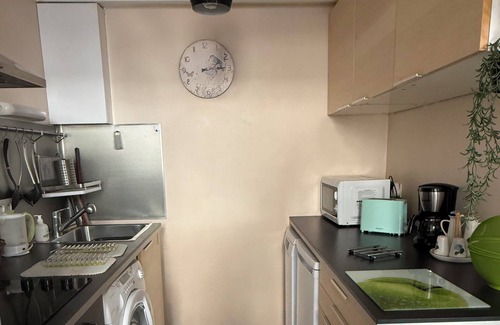 Beziers City Centre Apartment | studio with garden in the city center near the sea