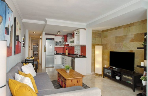 Las Palmas de Gran Canaria Apartment | Stunning Beachfront Apartment with Sea View and Wi-Fi