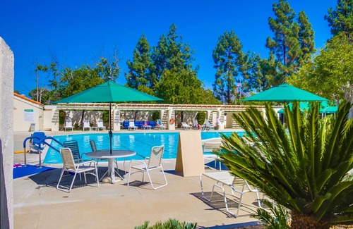 Rancho Bernardo Condo | Stunning 2 bedroom condo in 55+ Oaks North Village! READ DESCRIPTION