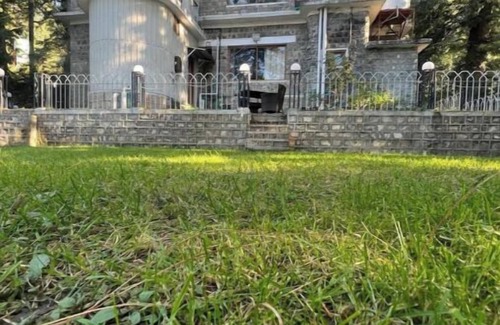 Nathia Gali Villa | Stunning 4-Bedroom Villa Nathiagali