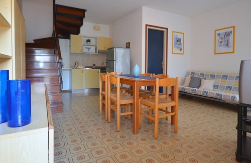 Bibione Villa | Stunning and Spacious Villa with Private Fenced Garden