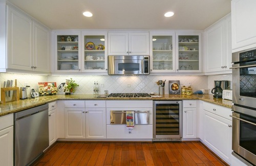 Morro Bay House | Stunning Bayfront Home Impeccably Decorated and Furnished