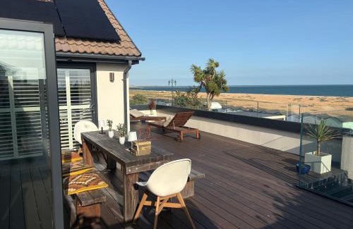 Southsea House | Stunning Beach House Indoor Pool