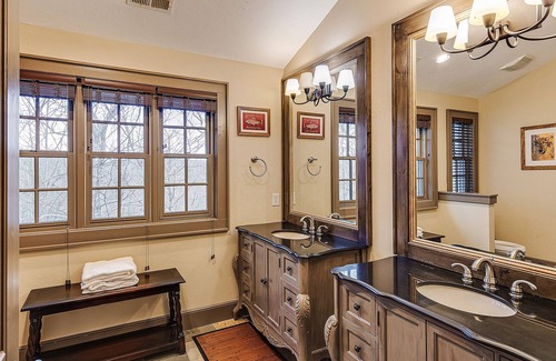 Lake Toxaway Cottage | Stunning Cabin in Catatoga Private Gated Community