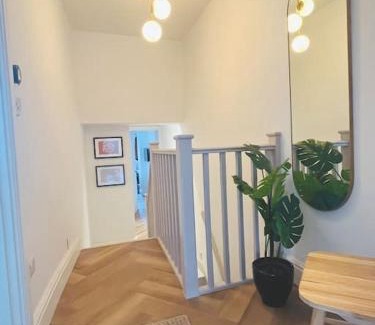 Lansbury Apartment | Stunning cosy apartment near 02, Canary Wharf