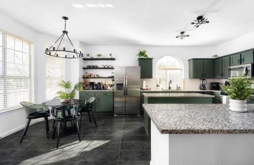 Pflugerville House | Stunning Family Home with Pool & Hot Tub - Sleeps 17