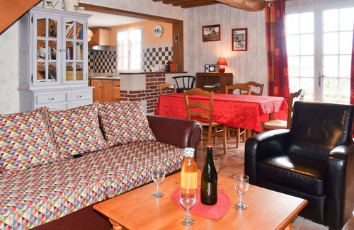 Courtonne-la-Meurdrac House | Stunning private villa for 5 people with WIFI, TV and pets allowed