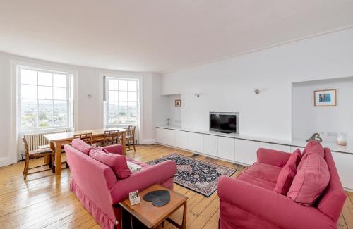Bath Apartment | Stunning Georgian Apartment in Central Bath