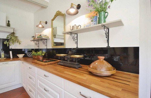 Saint-Quentin-la-Poterie House | Stunning home in S.Quentin-La-Poterie