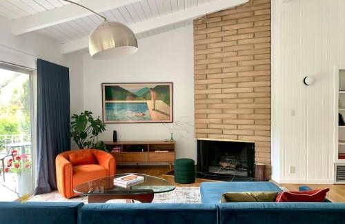 Hollywood Hills West House | Stunning Hollywood Midcentury Modern-Views-Best Location!