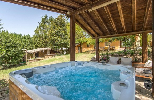 Magliano Sabina House | Stunning home in Magliano Sabina -RI-