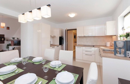 Banjol House | Stunning home in Banjol