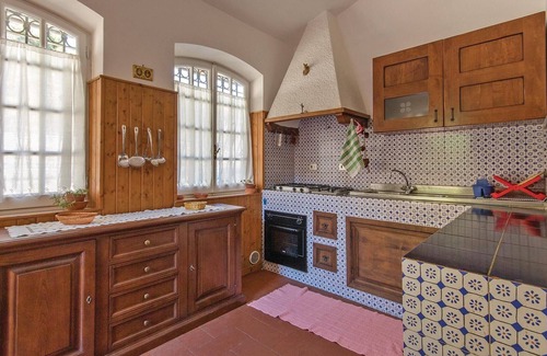 Cortona House | Stunning home in Cortona AR