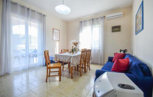 Castel Volturno House | Stunning Home In Castel Volturno