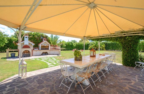 Lido di Camaiore House | Stunning home in Lido di Camaiore with WiFi and 1 Bedrooms