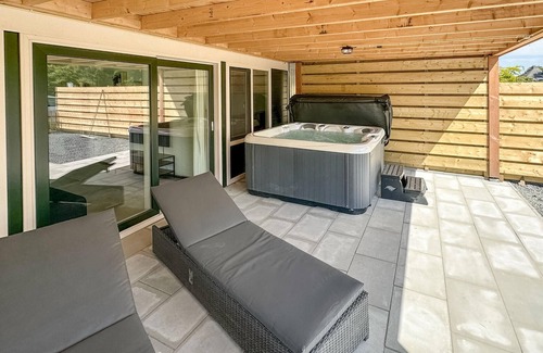 Stavenisse House | Stunning home in Stavenisse