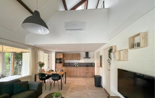 Stavenisse House | Stunning Home In Stavenisse