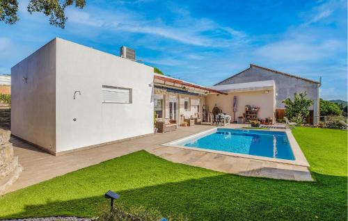 Tordera House | Stunning Home In Tordera With Wifi