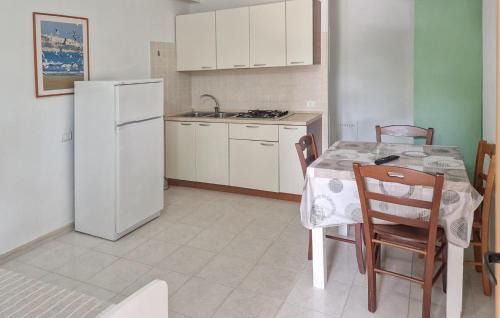 Defensola House | Stunning Home In Vieste