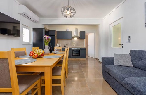 Bilisane House | Stunning home in Zelengrad