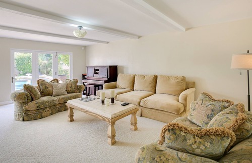 Buena Park House | Stunning Home on Golf Course ~ 8 Mi to Disneyland!
