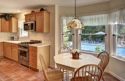 East Hampton House | Stunning Home w/Gorgeous Pool & Grounds. Gas grill. Walk to water, sunsets!