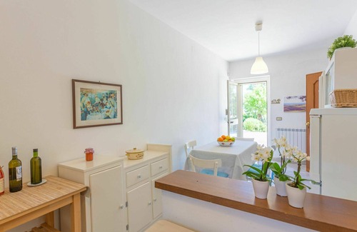 Montenero di Bisaccia House | Stunning private villa for 9 guests with WIFI, private pool, TV, terrace and pets allowed