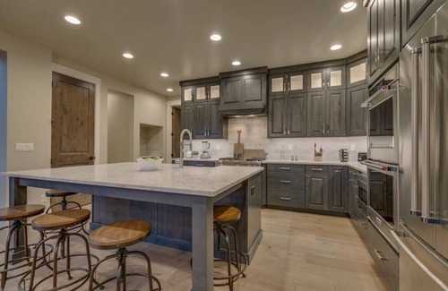 Tamarack Resort Apartment | Stunning Lakeside Paradise, Private Boat Dock, Hot Tub