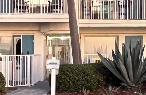 Bostwick Park Condo | Stunning Oceanfront 1 Bedroom Condo W/patio for amazing sunsets!